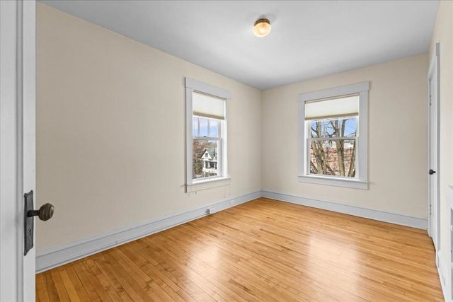 185 Maple Street, Burlington, VT 05401