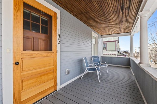 185 Maple Street, Burlington, VT 05401