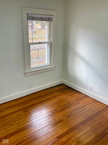 5841 Julian Avenue, Indianapolis, IN 46219