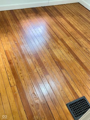 5841 Julian Avenue, Indianapolis, IN 46219