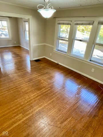 5841 Julian Avenue, Indianapolis, IN 46219