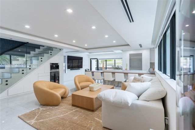 5601 N Ocean Dr 5601, Hollywood, FL 33019