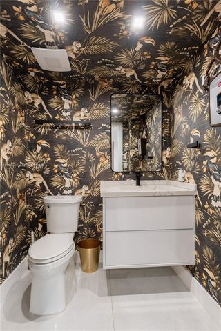 5601 N Ocean Dr 5601, Hollywood, FL 33019