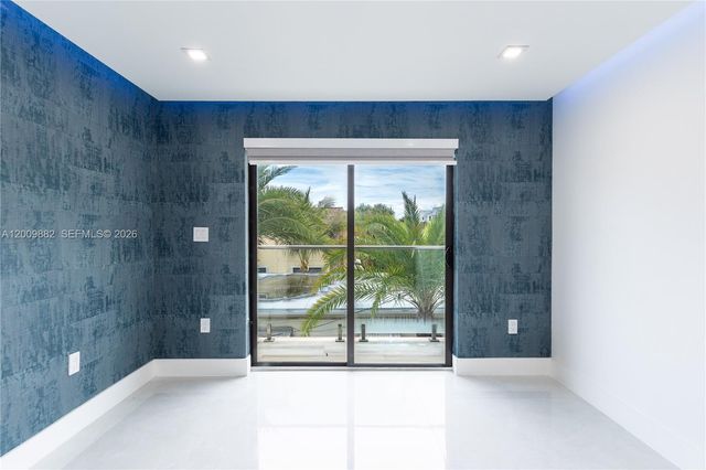5601 N Ocean Dr 5601, Hollywood, FL 33019