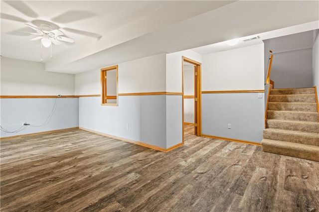 822 Dickinson Road, Independence, MO 64050