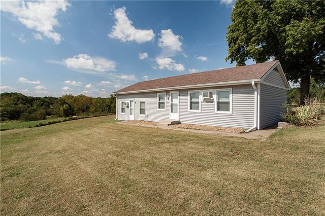 822 Dickinson Road, Independence, MO 64050