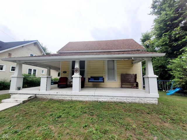 232 N East Street, Plainfield, IN 46168
