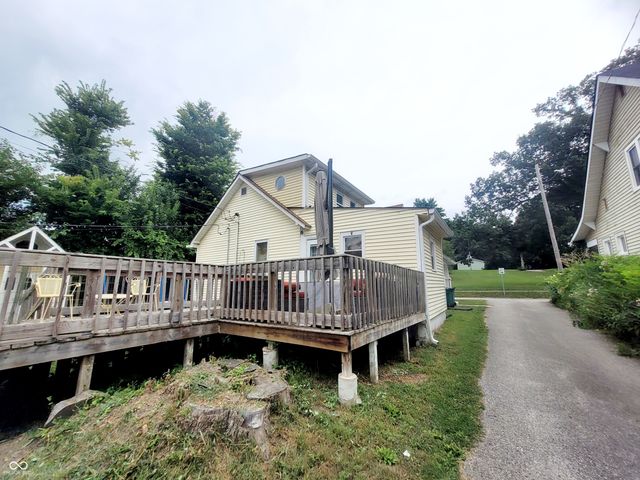 232 N East Street, Plainfield, IN 46168