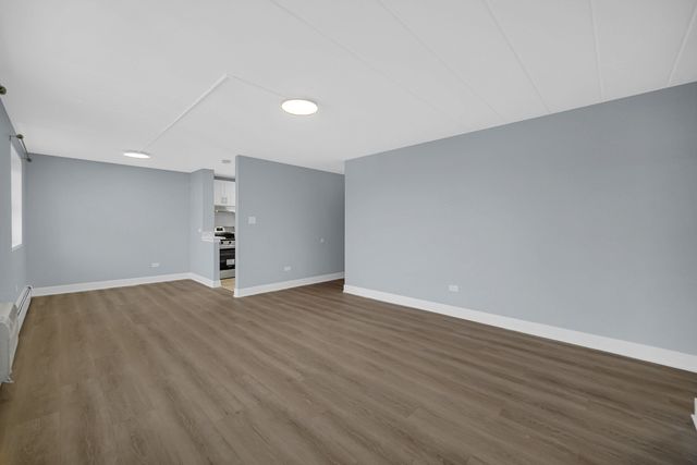 6161 N HOYNE Avenue 302, Chicago, IL 60659