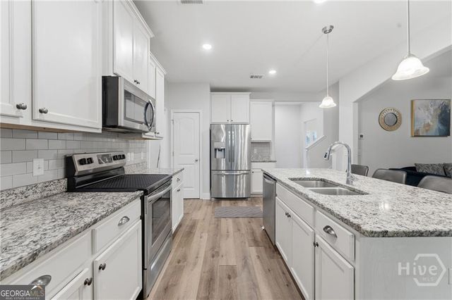 13 Wiregrass Way, Savannah, GA 31419