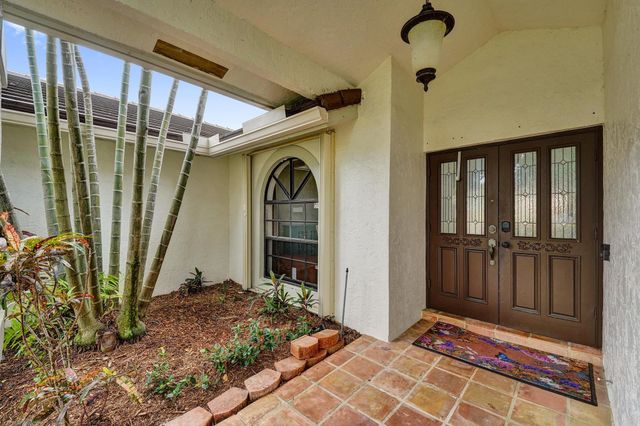 10050 NW 14th Street, Plantation, FL 33322