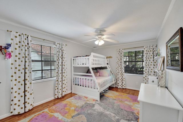 10050 NW 14th Street, Plantation, FL 33322