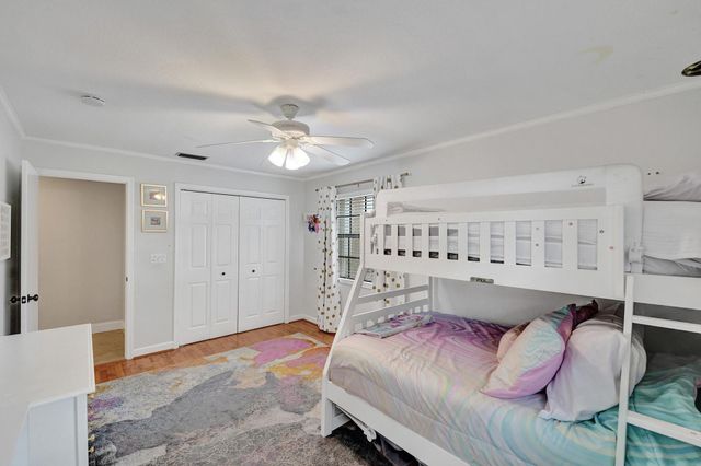 10050 NW 14th Street, Plantation, FL 33322