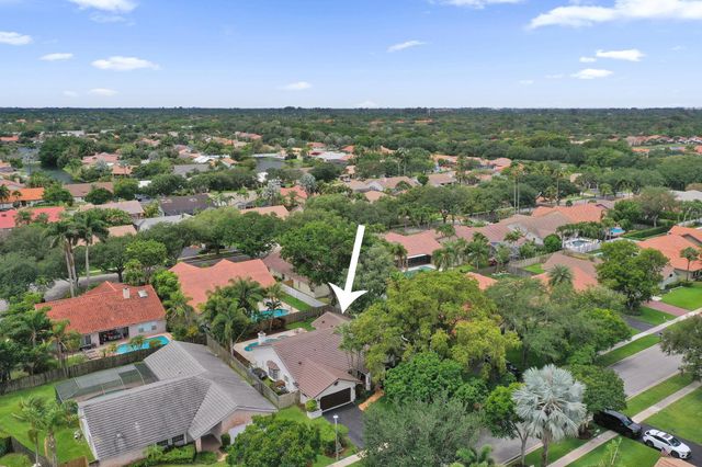 10050 NW 14th Street, Plantation, FL 33322