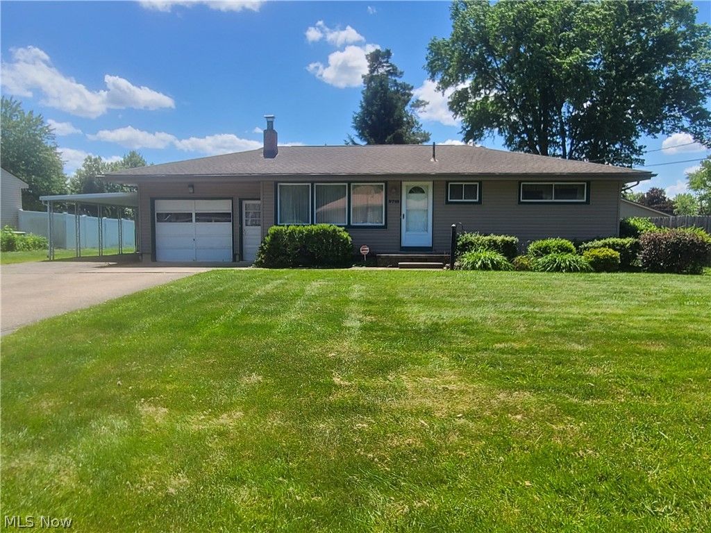 3718 35th Street NE, Canton, OH 44705