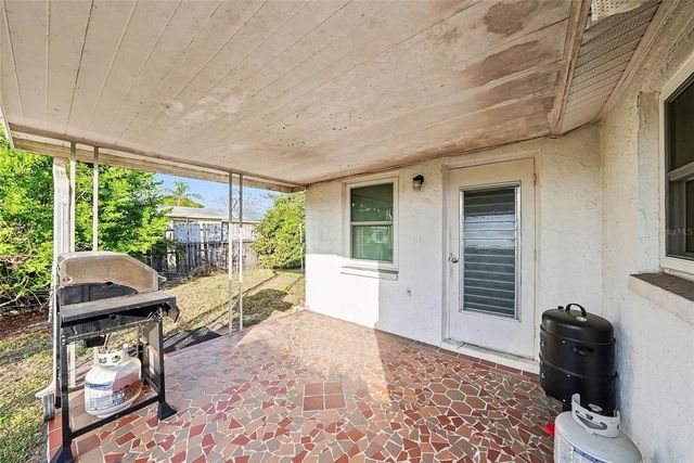 5725 THRUSH DRIVE, New Port Richey, FL 34652