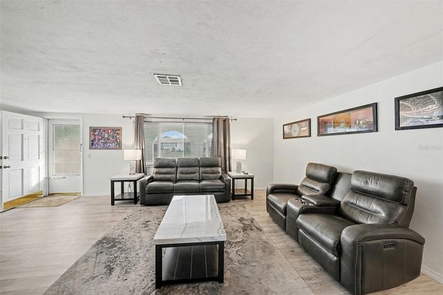 5725 THRUSH DRIVE, New Port Richey, FL 34652