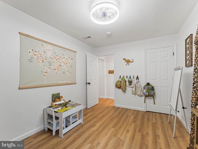 187 S LAKESIDE DR E, Medford, NJ 08055