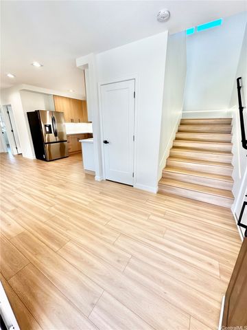 1810 9th Avenue, Honolulu, HI 96816