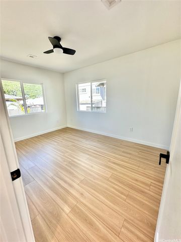 1810 9th Avenue, Honolulu, HI 96816