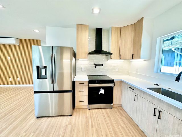 1810 9th Avenue, Honolulu, HI 96816