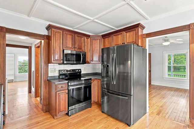 182 Granville Road, Westfield, MA 01085