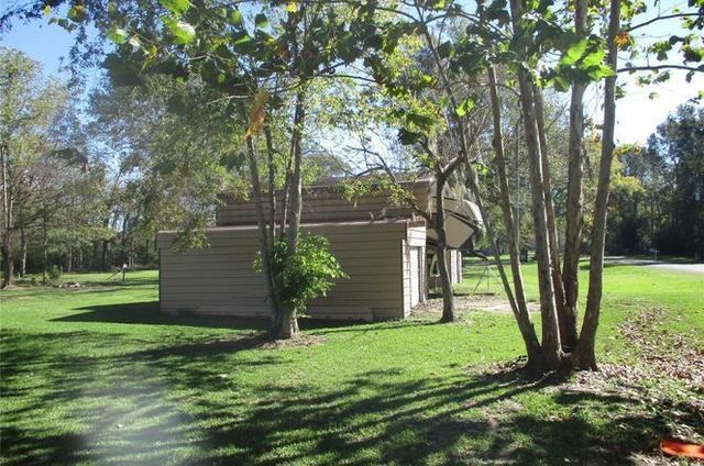 319 River Road, Goodrich, TX 77335