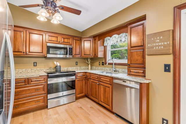 4712 Covington Court, Eagan, MN 55122