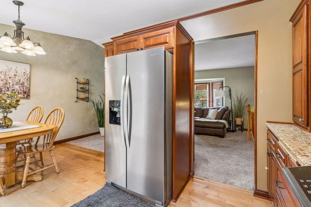 4712 Covington Court, Eagan, MN 55122