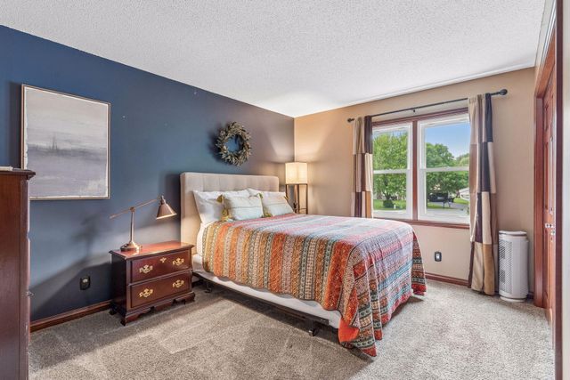 4712 Covington Court, Eagan, MN 55122