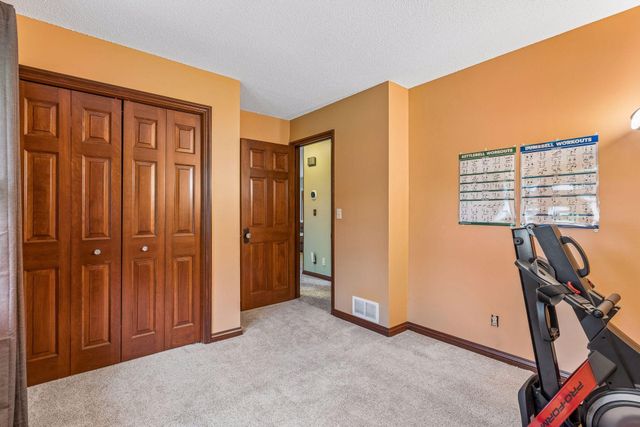4712 Covington Court, Eagan, MN 55122