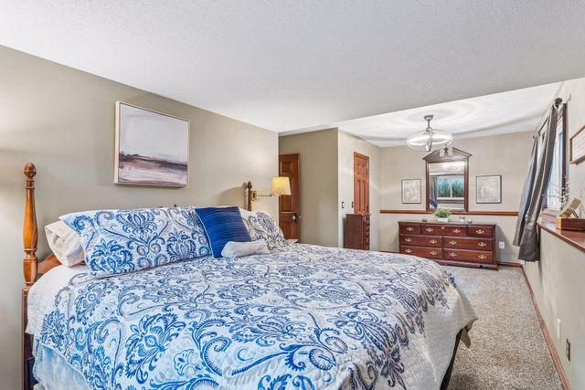 4712 Covington Court, Eagan, MN 55122