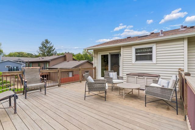 4712 Covington Court, Eagan, MN 55122