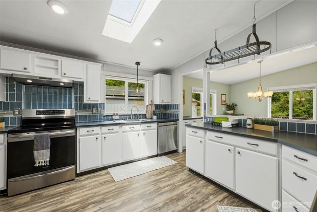 4763 SW Paradise Lane, Port Orchard, WA 98367