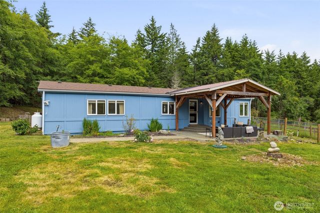 4763 SW Paradise Lane, Port Orchard, WA 98367