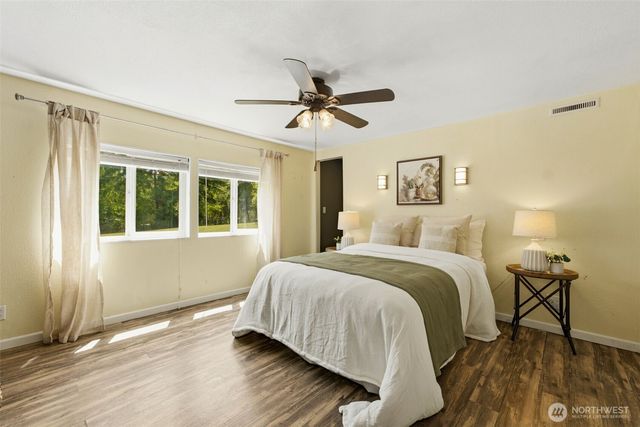 4763 SW Paradise Lane, Port Orchard, WA 98367