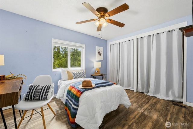 4763 SW Paradise Lane, Port Orchard, WA 98367