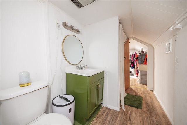 901 S Eugenia St, Orange Grove, TX 78372