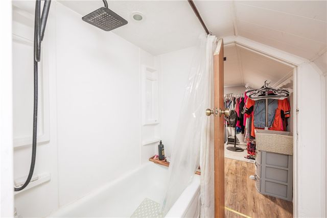 901 S Eugenia St, Orange Grove, TX 78372