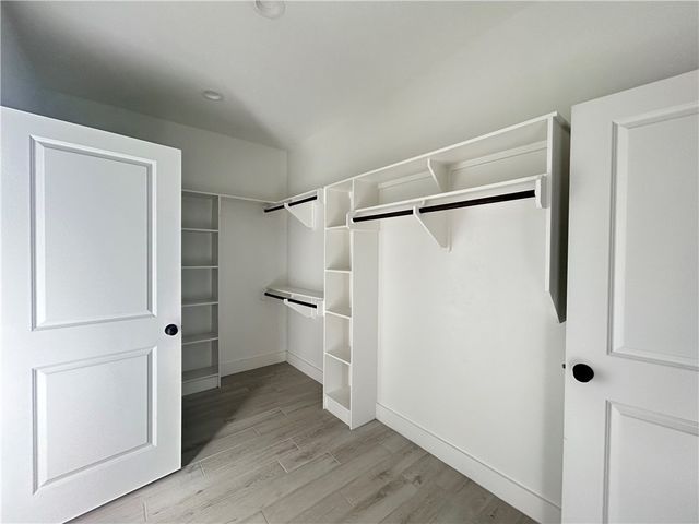 5010 Grayson Way, Bryan, TX 77802