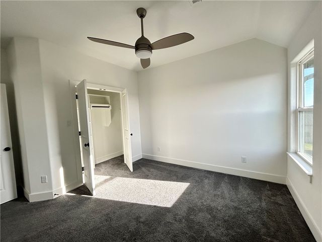 5010 Grayson Way, Bryan, TX 77802