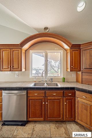 12081 S Country Club Drive, Idaho Falls, ID 83404