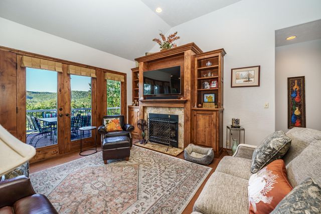 60 & 62 Shields Spur, Holiday Island, AR 72631