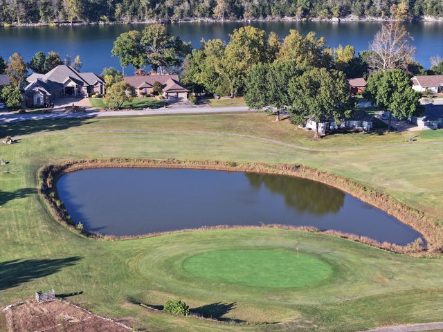 60 & 62 Shields Spur, Holiday Island, AR 72631