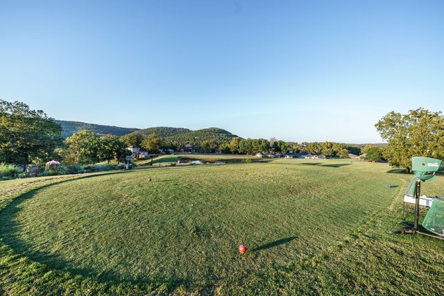 60 & 62 Shields Spur, Holiday Island, AR 72631