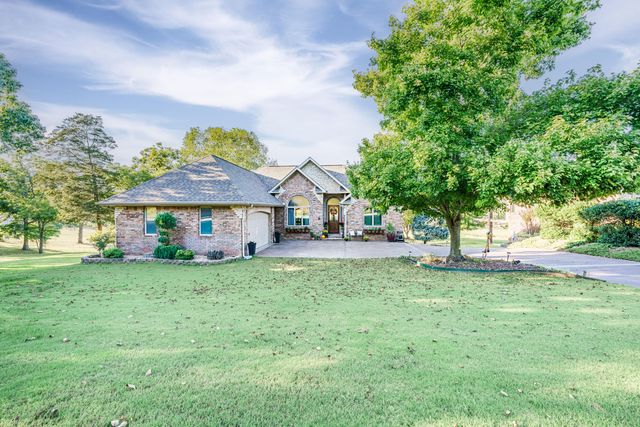 60 & 62 Shields Spur, Holiday Island, AR 72631