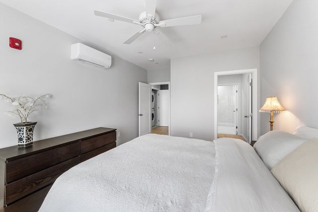 19 Dyer St 19, Rockland, MA 02370