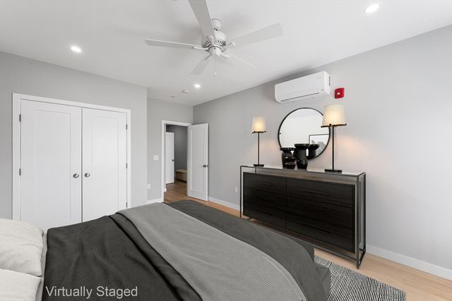 19 Dyer St 19, Rockland, MA 02370