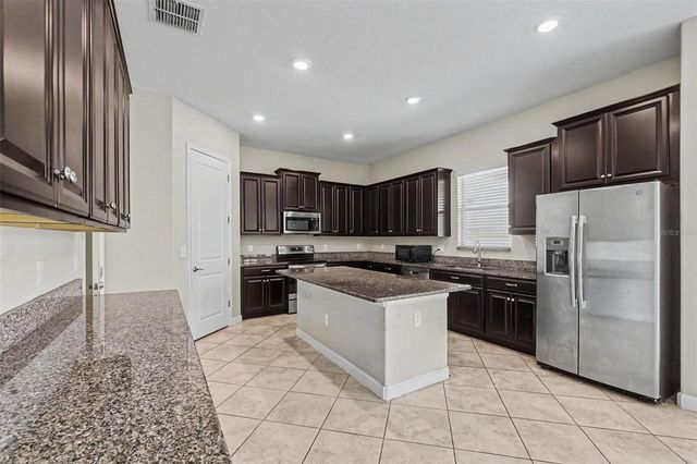11701 NAVAJO SANDSTONE STREET, Riverview, FL 33579