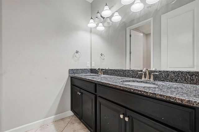 11701 NAVAJO SANDSTONE STREET, Riverview, FL 33579